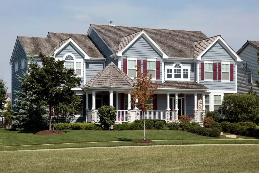 Cedar Shake Roof Installation Company in Barrington IL.