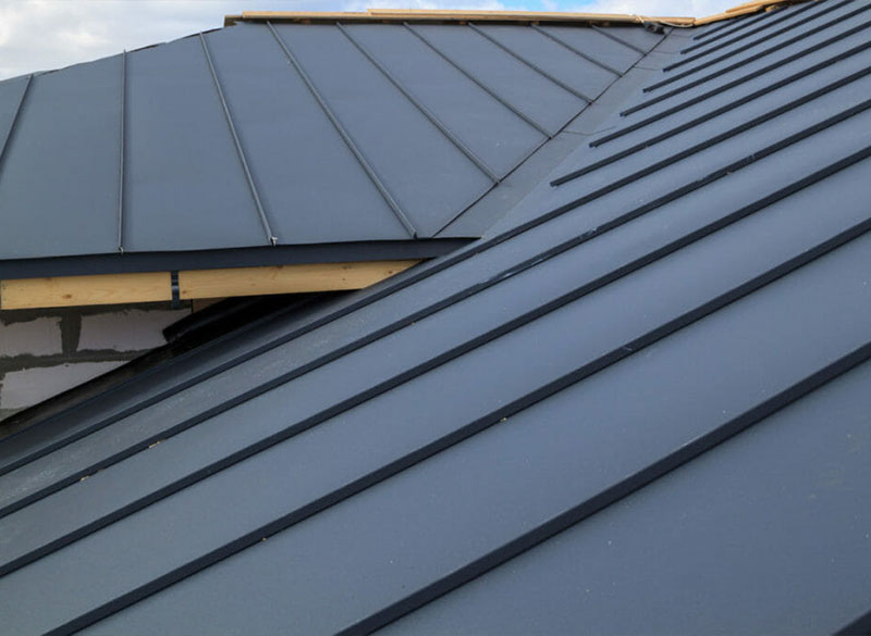 Increase Efficiency with a Metal Roof in Barrington, IL